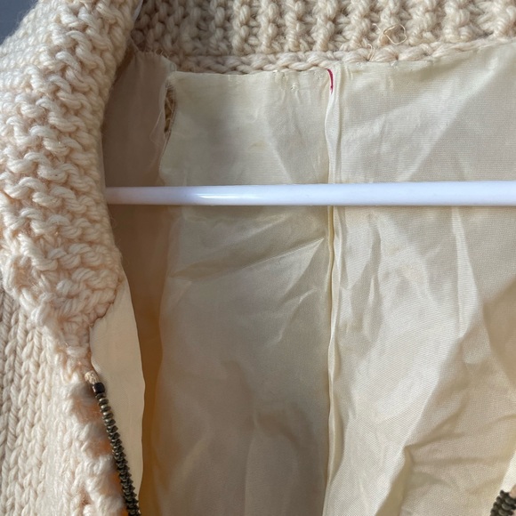 Cowichan knit jacket - Picture 3 of 3